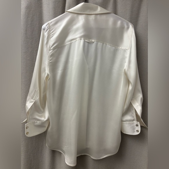 L’AGENCE  * Delisting tonight * Dani Silk Blouse. Size Small. Ivory/White. - Picture 6 of 10